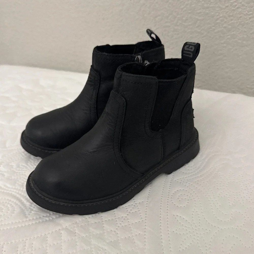 UGG Bolden Black Leather Waterproof Chelsea Boots Toddler Size 12